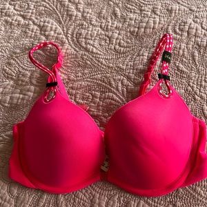 NEW! Victoria’s Secret Fuchsia Pink Bra